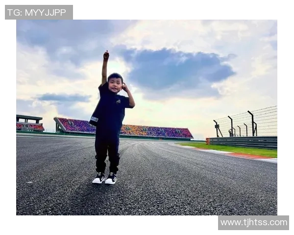 172足球球星闪耀赛场见证速度与激情追逐梦想新篇章 172足球球星闪耀赛场见证速度与激情追逐梦想新篇章