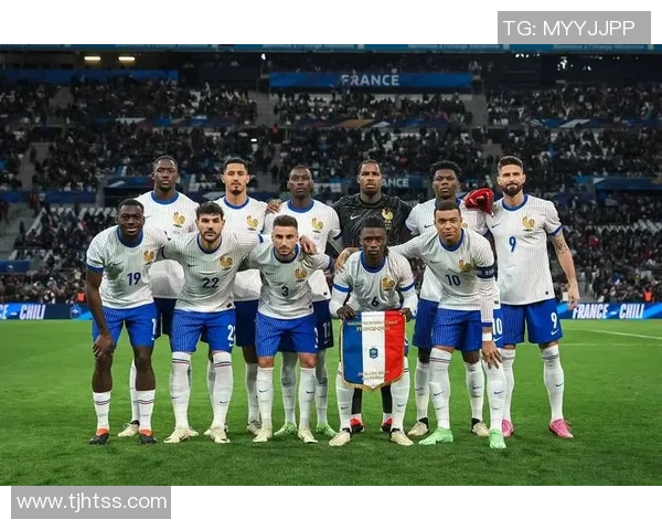 29号球星领衔豪门足球队征战新赛季挑战顶级荣誉 29号球星领衔豪门足球队征战新赛季挑战顶级荣誉