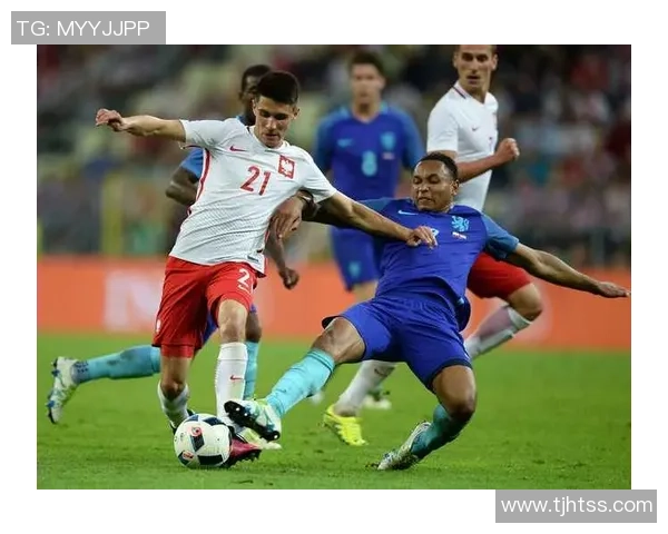 戴头带的足球球星盘点与他们独特的比赛风格分析